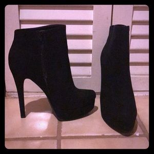 New Chinese Laundry boots